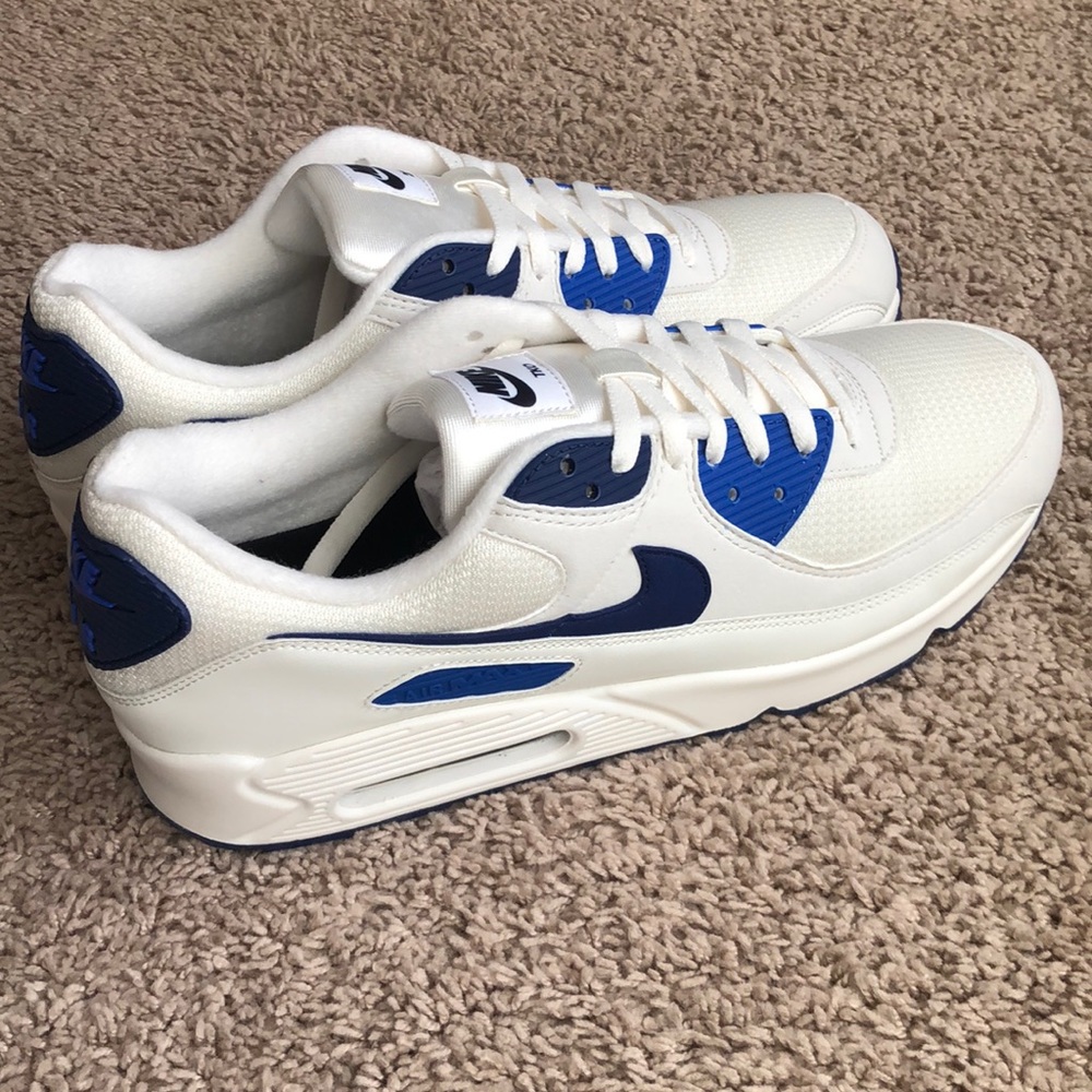 Brand New Nike Air Max 90 Blue Navy White